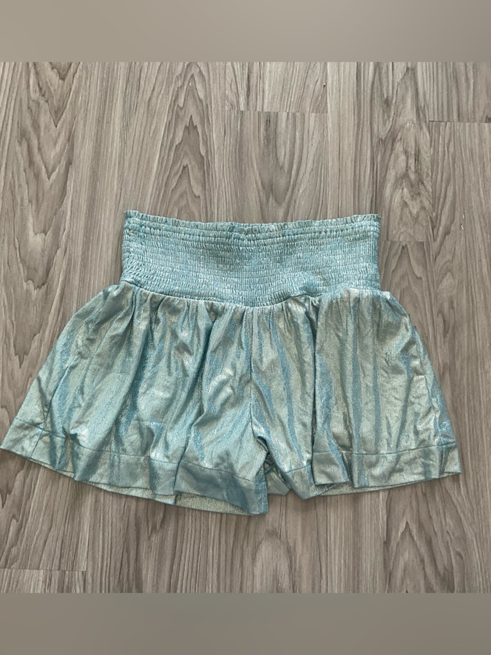 TCEC Metallic Blue Smocked Waist Swing Shorts With Liner Size Large